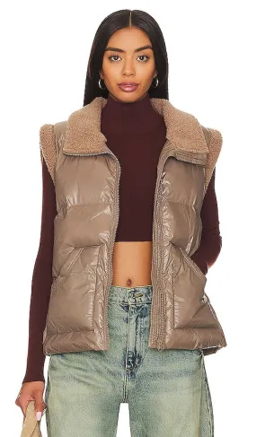 HEARTLOOM Alden Vest in Taupe