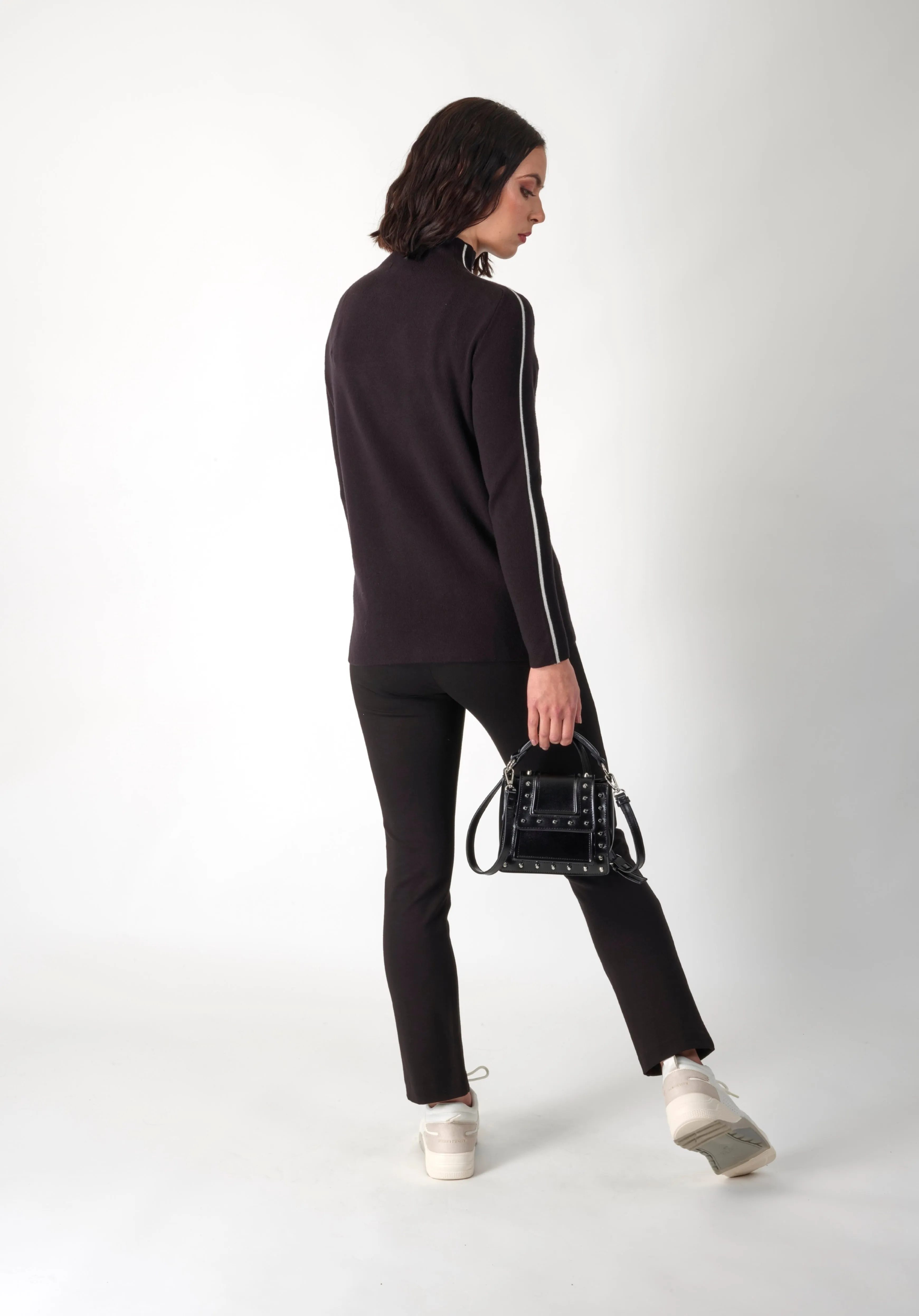 Knewe Onyx Sweater - Black