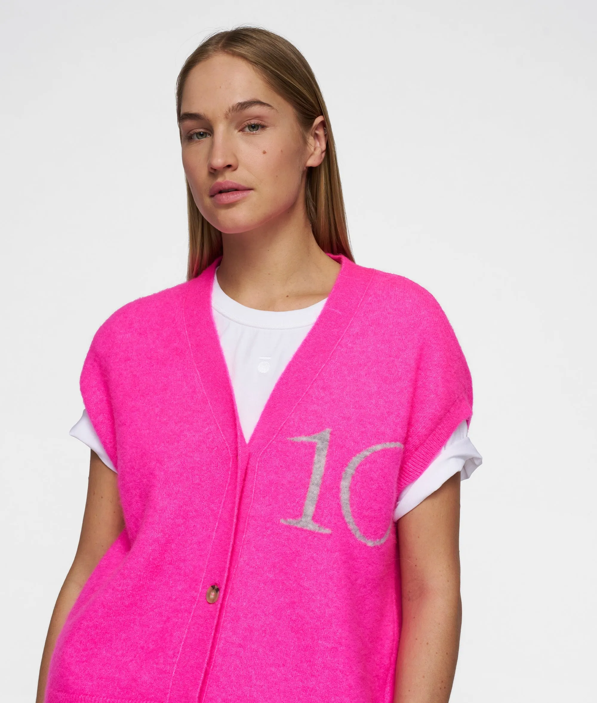 knit gilet | neon pink